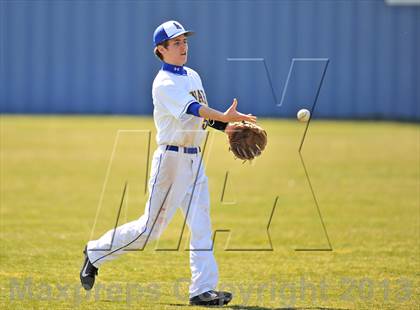 Thumbnail 2 in Dodd City @ Leonard (Leonard Tournament) photogallery.