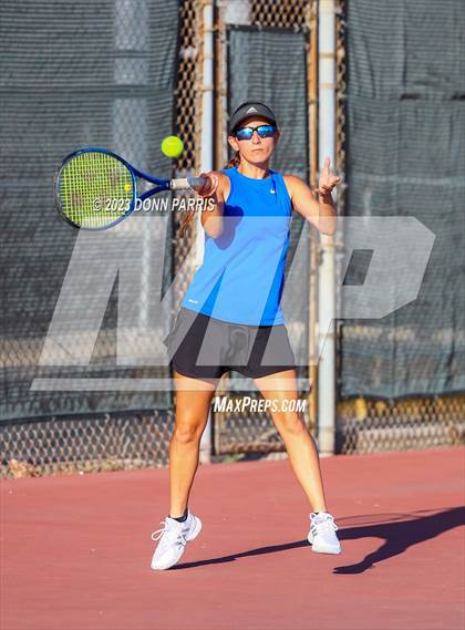 Thumbnail 1 in San Dimas @ Bonita photogallery.