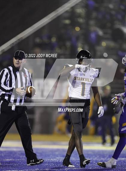Thumbnail 3 in Starkville @ Tupelo (MSHAA 6A Semifinal) photogallery.