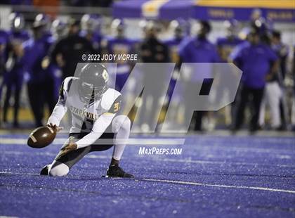 Thumbnail 3 in Starkville @ Tupelo (MSHAA 6A Semifinal) photogallery.