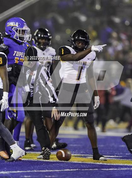 Thumbnail 3 in Starkville @ Tupelo (MSHAA 6A Semifinal) photogallery.