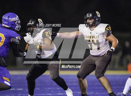 Thumbnail 2 in Starkville @ Tupelo (MSHAA 6A Semifinal) photogallery.