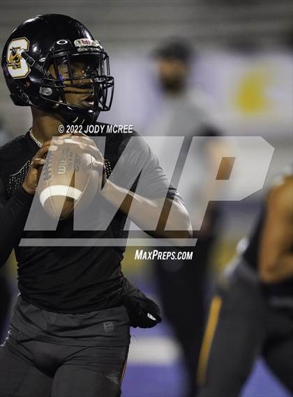 Thumbnail 1 in Starkville @ Tupelo (MSHAA 6A Semifinal) photogallery.