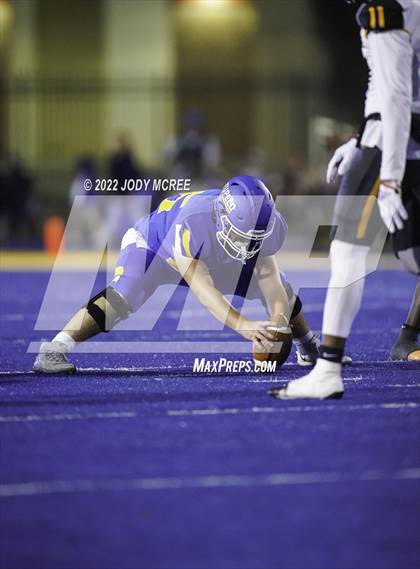 Thumbnail 3 in Starkville @ Tupelo (MSHAA 6A Semifinal) photogallery.