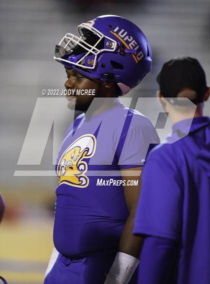 Thumbnail 2 in Starkville @ Tupelo (MSHAA 6A Semifinal) photogallery.