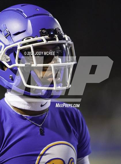 Thumbnail 3 in Starkville @ Tupelo (MSHAA 6A Semifinal) photogallery.