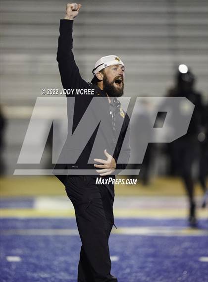 Thumbnail 3 in Starkville @ Tupelo (MSHAA 6A Semifinal) photogallery.