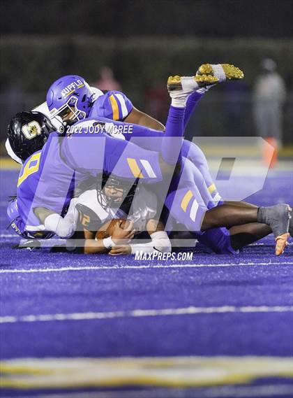 Thumbnail 1 in Starkville @ Tupelo (MSHAA 6A Semifinal) photogallery.