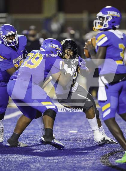 Thumbnail 3 in Starkville @ Tupelo (MSHAA 6A Semifinal) photogallery.