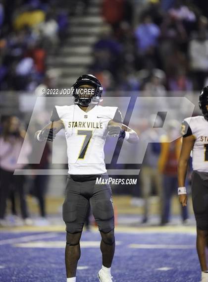 Thumbnail 2 in Starkville @ Tupelo (MSHAA 6A Semifinal) photogallery.