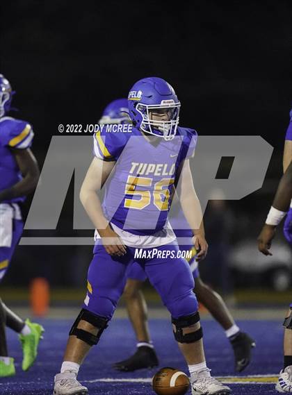 Thumbnail 3 in Starkville @ Tupelo (MSHAA 6A Semifinal) photogallery.