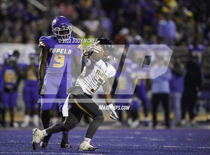 Thumbnail 2 in Starkville @ Tupelo (MSHAA 6A Semifinal) photogallery.