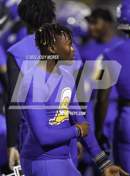 Thumbnail 3 in Starkville @ Tupelo (MSHAA 6A Semifinal) photogallery.