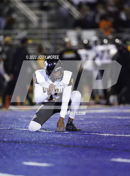 Thumbnail 2 in Starkville @ Tupelo (MSHAA 6A Semifinal) photogallery.