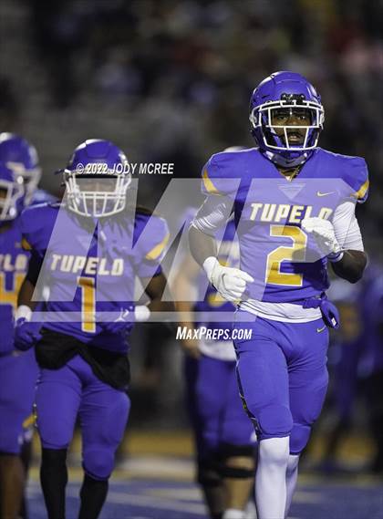 Thumbnail 2 in Starkville @ Tupelo (MSHAA 6A Semifinal) photogallery.