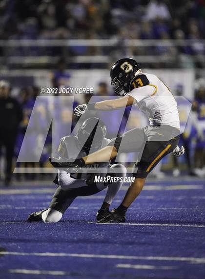 Thumbnail 3 in Starkville @ Tupelo (MSHAA 6A Semifinal) photogallery.
