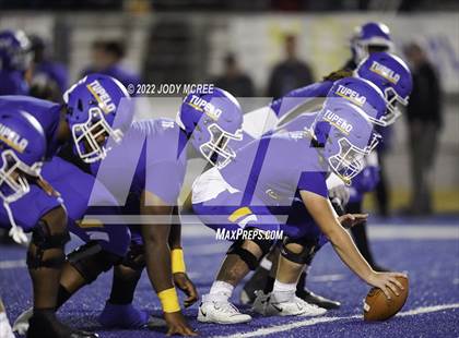 Thumbnail 3 in Starkville @ Tupelo (MSHAA 6A Semifinal) photogallery.