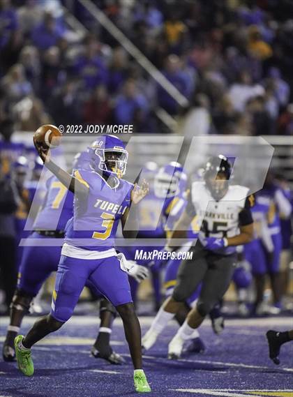 Thumbnail 2 in Starkville @ Tupelo (MSHAA 6A Semifinal) photogallery.