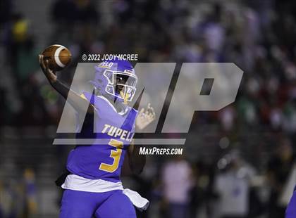 Thumbnail 1 in Starkville @ Tupelo (MSHAA 6A Semifinal) photogallery.