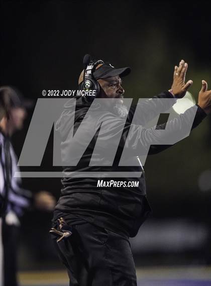 Thumbnail 3 in Starkville @ Tupelo (MSHAA 6A Semifinal) photogallery.