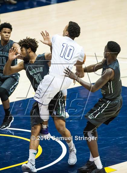 Thumbnail 1 in Sacramento vs. Moreau Catholic (MaxPreps MLK Classic) photogallery.