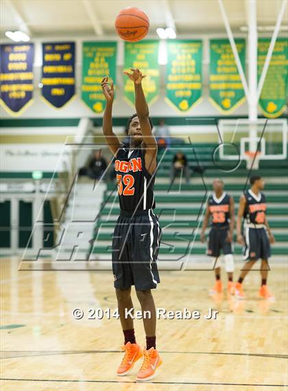 Thumbnail 2 in Bowman Academy vs. Bogan (LeBron James Classic) photogallery.