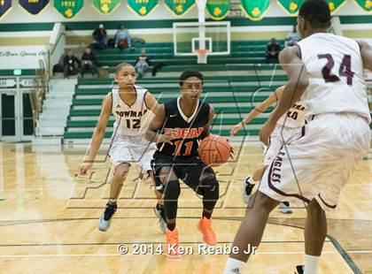 Thumbnail 3 in Bowman Academy vs. Bogan (LeBron James Classic) photogallery.