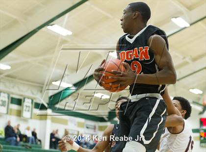 Thumbnail 3 in Bowman Academy vs. Bogan (LeBron James Classic) photogallery.