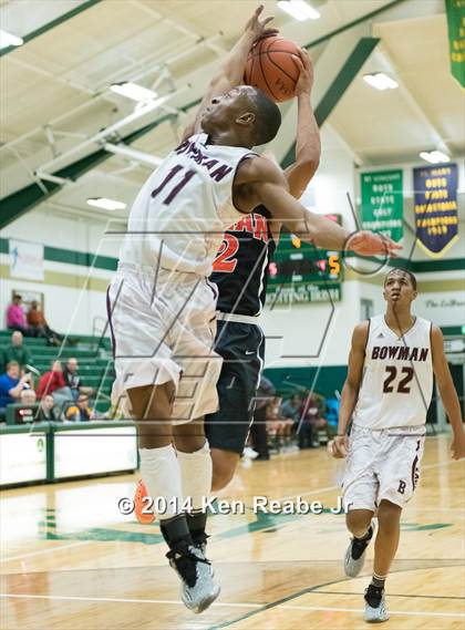 Thumbnail 3 in Bowman Academy vs. Bogan (LeBron James Classic) photogallery.