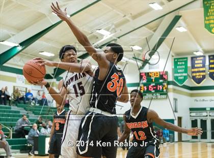 Thumbnail 2 in Bowman Academy vs. Bogan (LeBron James Classic) photogallery.