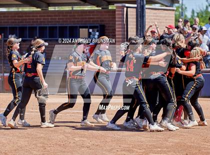 Thumbnail 3 in Capital Christian vs. Oakdale (CIF SJS D3 Final) photogallery.