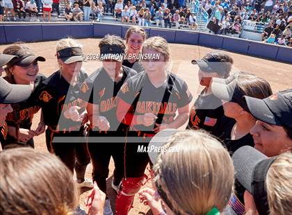 Thumbnail 1 in Capital Christian vs. Oakdale (CIF SJS D3 Final) photogallery.