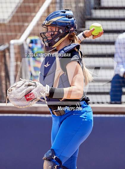 Thumbnail 3 in Capital Christian vs. Oakdale (CIF SJS D3 Final) photogallery.