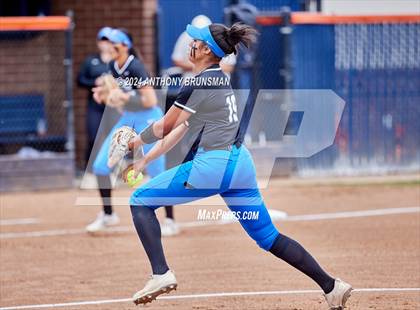 Thumbnail 1 in Capital Christian vs. Oakdale (CIF SJS D3 Final) photogallery.