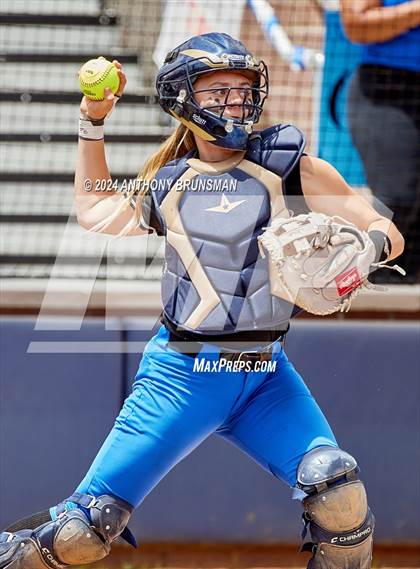 Thumbnail 1 in Capital Christian vs. Oakdale (CIF SJS D3 Final) photogallery.