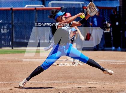 Thumbnail 3 in Capital Christian vs. Oakdale (CIF SJS D3 Final) photogallery.