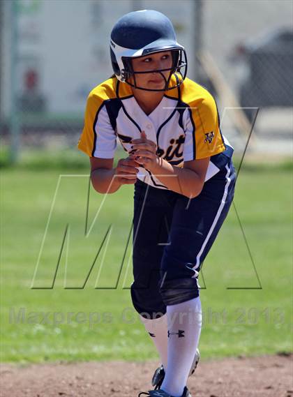 Thumbnail 3 in Seaside vs Notre Dame (CIF CCS D3 Quarterfinal) photogallery.