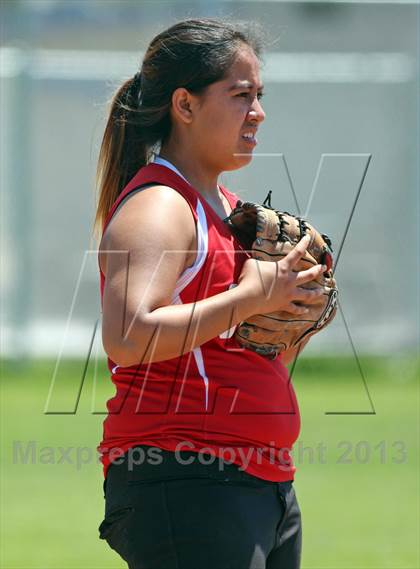Thumbnail 1 in Seaside vs Notre Dame (CIF CCS D3 Quarterfinal) photogallery.