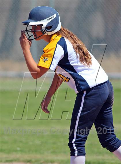 Thumbnail 1 in Seaside vs Notre Dame (CIF CCS D3 Quarterfinal) photogallery.