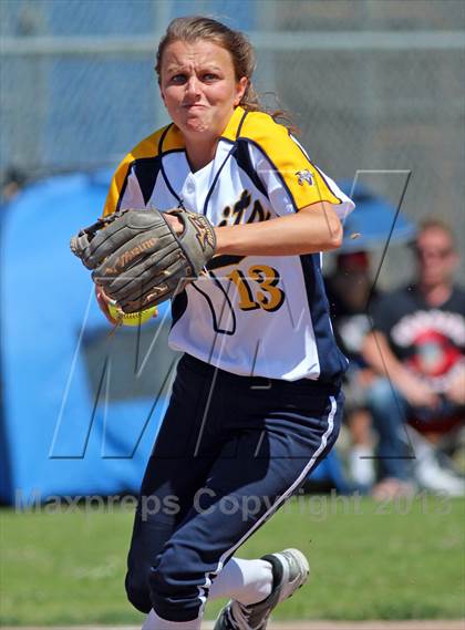 Thumbnail 2 in Seaside vs Notre Dame (CIF CCS D3 Quarterfinal) photogallery.