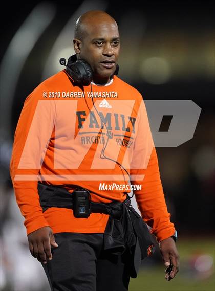 Thumbnail 3 in Kennedy vs. Arcata (CIF NCS D6 First Round) photogallery.