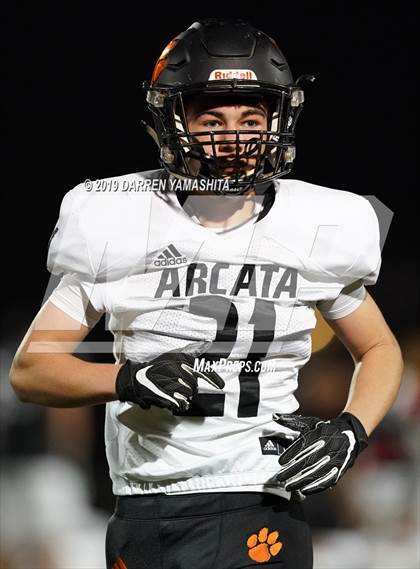 Thumbnail 3 in Kennedy vs. Arcata (CIF NCS D6 First Round) photogallery.