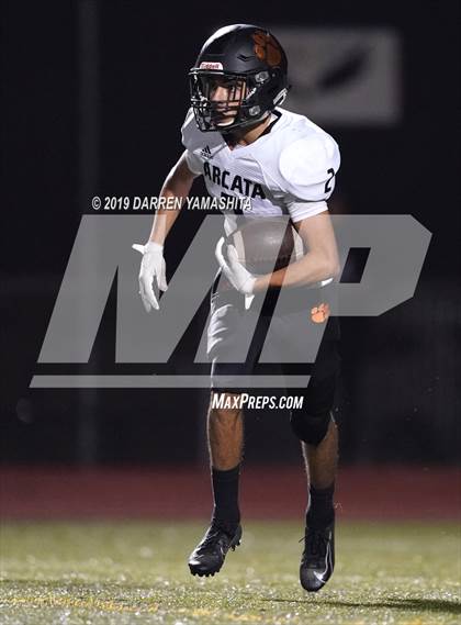 Thumbnail 1 in Kennedy vs. Arcata (CIF NCS D6 First Round) photogallery.
