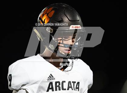 Thumbnail 2 in Kennedy vs. Arcata (CIF NCS D6 First Round) photogallery.