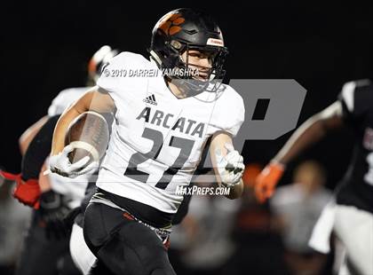 Thumbnail 3 in Kennedy vs. Arcata (CIF NCS D6 First Round) photogallery.