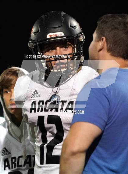 Thumbnail 2 in Kennedy vs. Arcata (CIF NCS D6 First Round) photogallery.