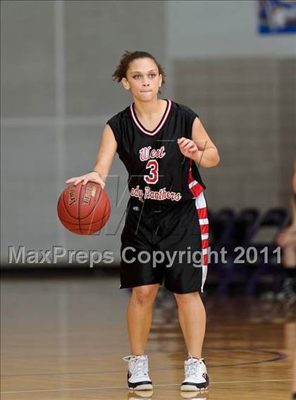 Thumbnail 2 in West @ Riverton photogallery.