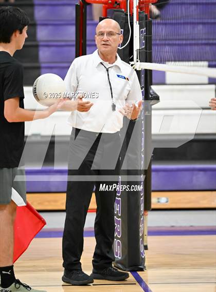 Thumbnail 2 in Northwest Christian vs. Palo Verde (AIA 3A Round 1 Playoff) photogallery.