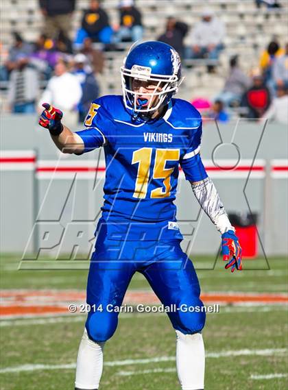 Thumbnail 2 in Plymouth vs. Robbinsville (NCHSAA 1A Final) photogallery.