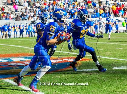 Thumbnail 2 in Plymouth vs. Robbinsville (NCHSAA 1A Final) photogallery.